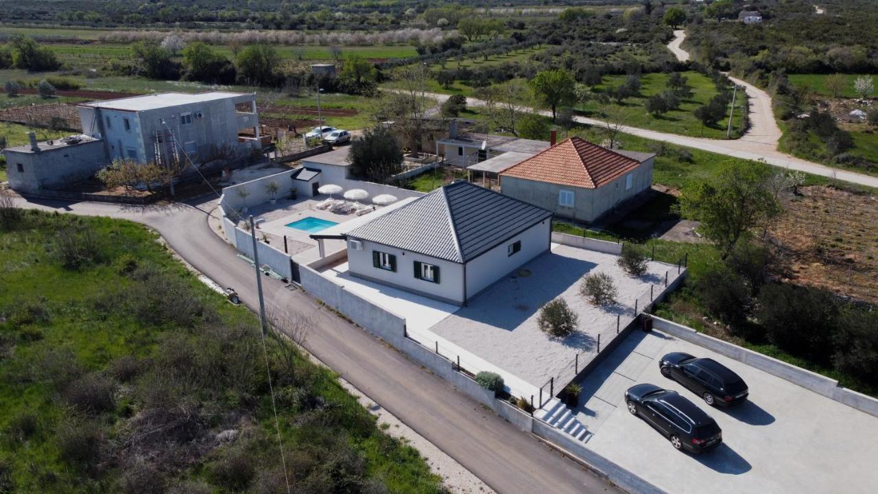 Vila Tara Sveti Filip i Jakov Exteriér fotografie
