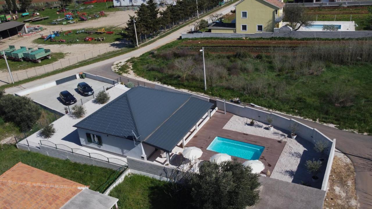 Vila Tara Sveti Filip i Jakov Exteriér fotografie